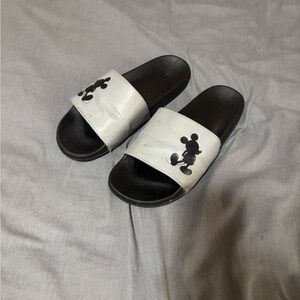 Black and White Slide Sandals with Character Print
